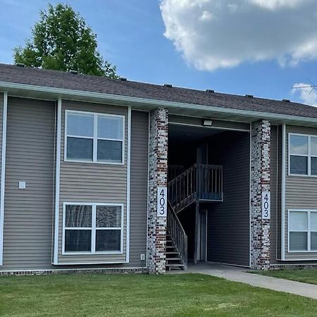 The Bernice - 2 Bedroom Apt In Quilt Town, Usa Hamilton Exterior photo